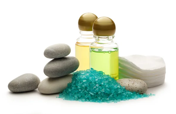 Stones, sea salt and shampoo — Stock Photo, Image