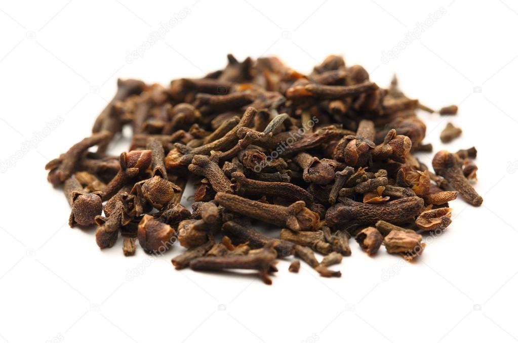 Cloves seeds