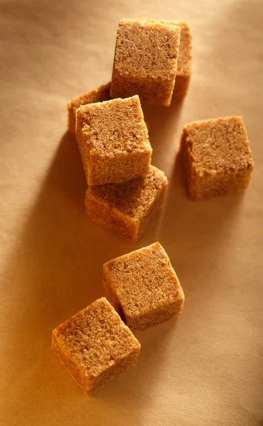 Třtinový cukr kostky — Stock fotografie