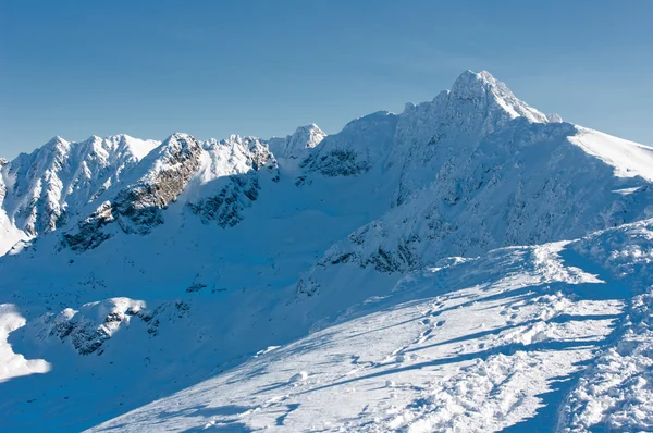 Beautiful Tatra Mountains in winter. — Stock Photo, Image