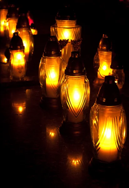 Žluté svíčky — Stock fotografie