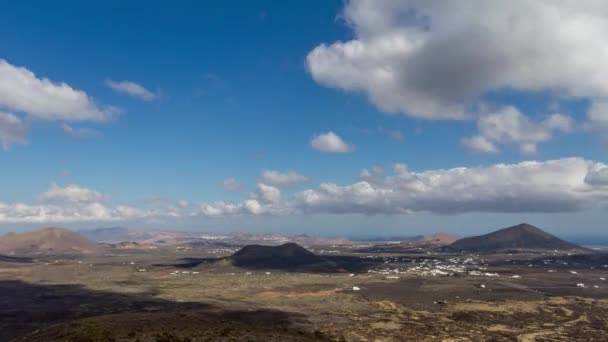 Lasso Tempo Della Zona Vulcanica Sull Isola Lanzarote — Video Stock