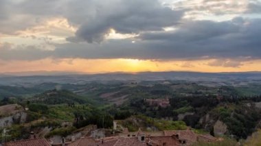 Tuscany, Chiusure, İtalya 'da gün batımı
