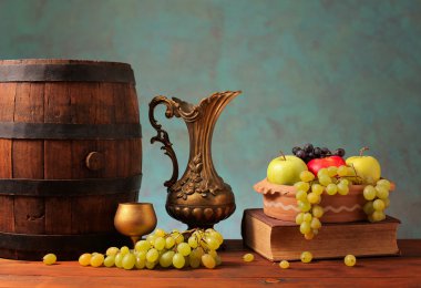 Old wooden barrel and fruits clipart