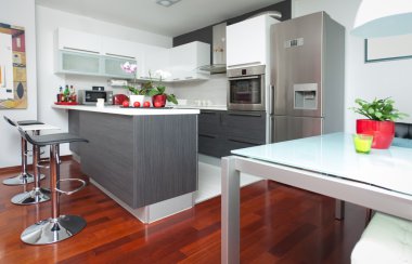 modern iç