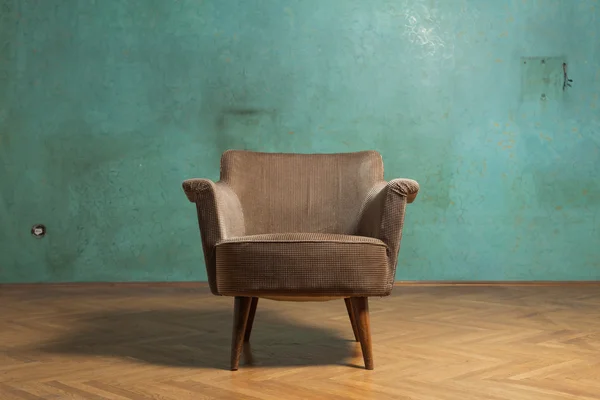 Fotel w pokoju — Zdjęcie stockowe