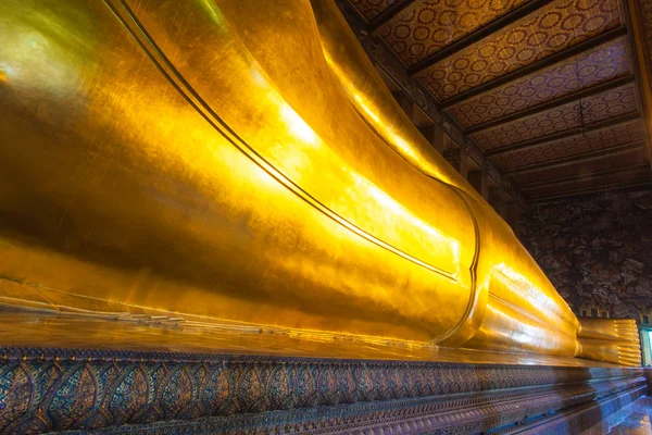 Reclining Buddha — Stock Photo, Image