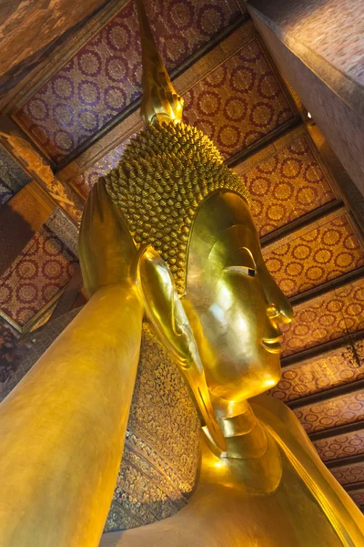 Liegender Buddha — Stockfoto