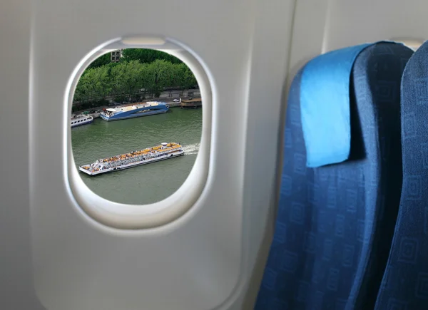 Vliegtuig zetel en venster — Stockfoto