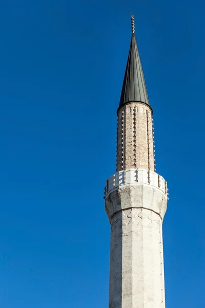 Gazi Hüsrev Bey-cami minaresi dilenmek — Stok fotoğraf