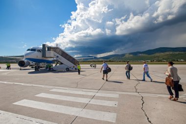 Split airport