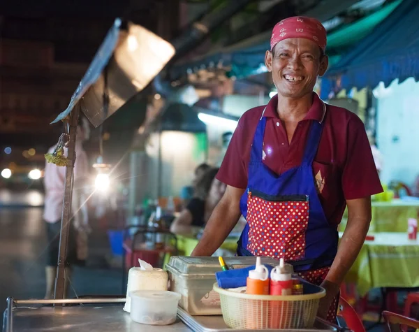 Puesto de comida callejera —  Fotos de Stock