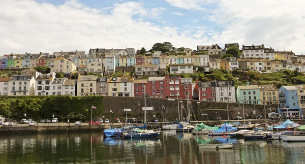 Une prise de vue du port de Brixham, Devon, Angleterre — Photo