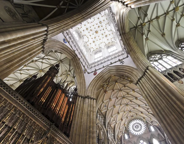 Pohled york minster sbor obrazovky stropu — Stock fotografie