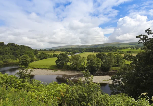 A Gentle River Snakes Through the Countryside — Stock Photo, Image