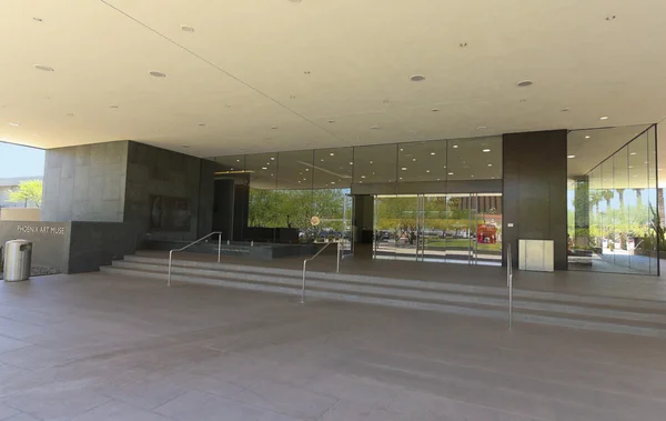 A Phoenix Art Museum North Entrance Shot — Stock Photo, Image