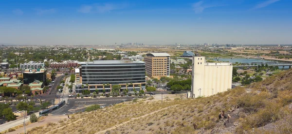 Panoramautsikt över mill avenue, tempe — Stockfoto