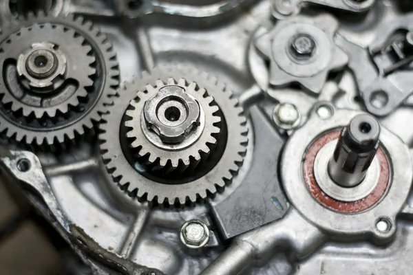 Motosiklet motoru tamir