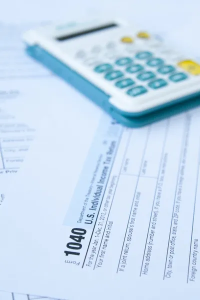 U. S. Formulário fiscal e caneta — Fotografia de Stock