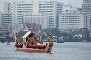 Bangkok, Tayland-hayır vember, 2: royal mavna alayı egzersizleri yapılacak royal kathin töreni vesilesiyle yerleştirmek wat arun ratchavararam, Bangkok, Tayland novem ber 2,2012,.