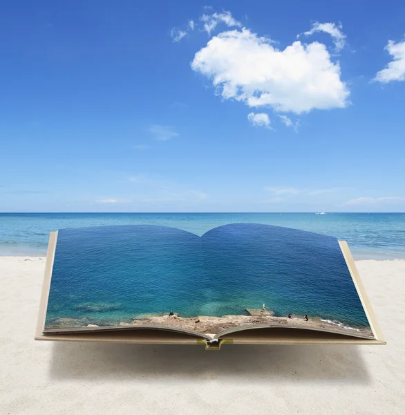 Öppna 3d ocean bok konceptuell idé — Stockfoto