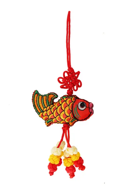 Peixe de sorte isolado sobre fundo branco. Símbolo de Feng shui — Fotografia de Stock