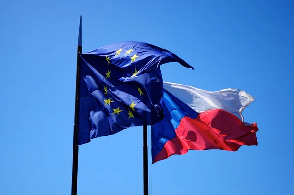 Banderas de estado sobre fondo azul del cielo Imagen de stock