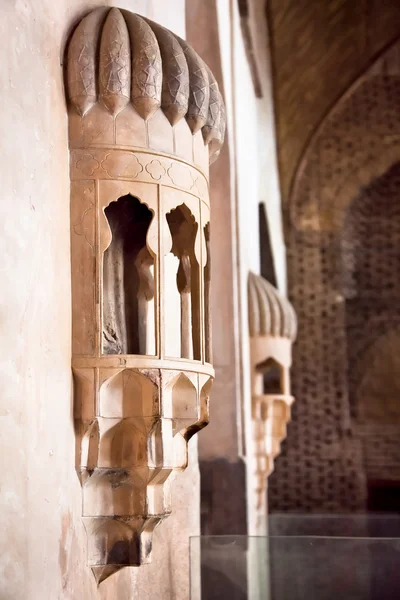 Стеновая платформа в мечети Атек-Джейм, Иран — стоковое фото