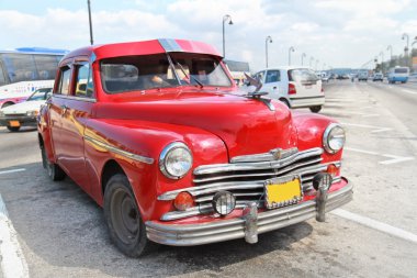 Havana klasik kırmızı plymouth. Küba.