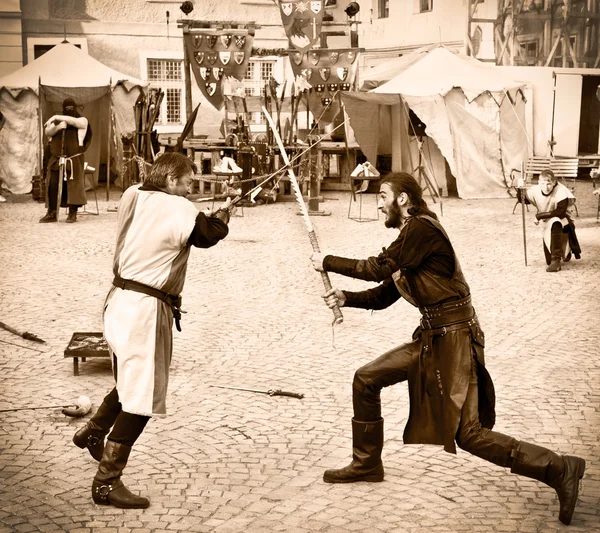 He medieval knights fighting. Sighisoara, Romania — Stock Photo, Image