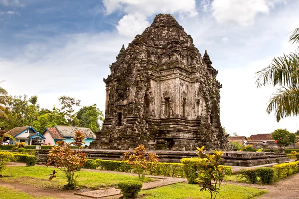 Candi kalasan buddhistický chrám prambanan údolí na java. Indo — Stock fotografie