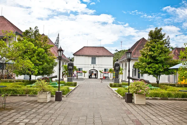 Museu Fort Benteng Vredeburg em Yogyakarta, Java . — Fotografia de Stock