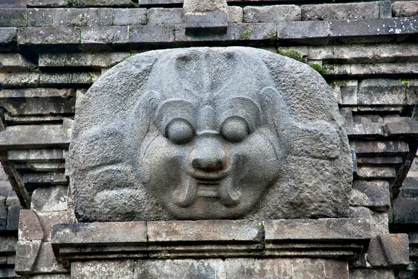 Artesanato de pedra em Candi Singosari Temple perto de Malang, leste de Jav — Fotografia de Stock