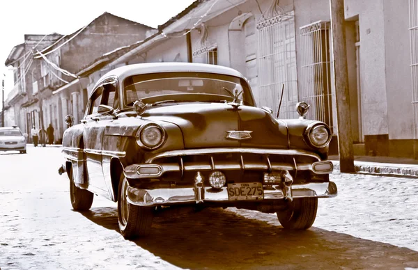 Chevrolet clássico em Guantánamo, Cuba . — Fotografia de Stock