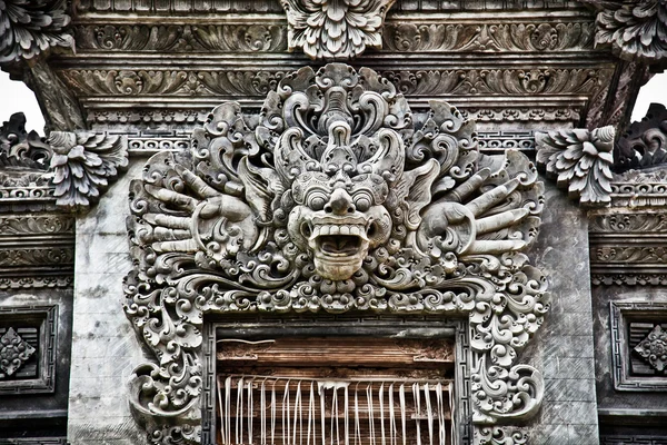 Stone sculpture in Nusa Dua, Bali. — Stock Photo, Image