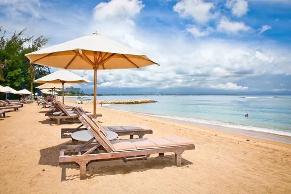 Красивый пляж Санур на Бали Стоковое Фото