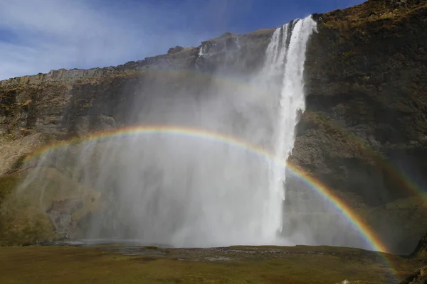 şelale seljalandsfoss