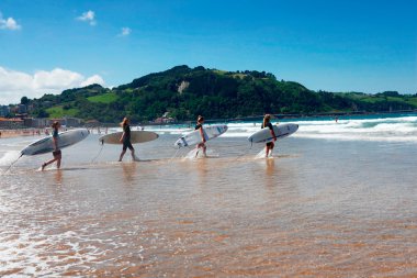 bir zarautz sörf