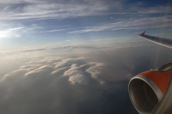 Arası easyJet ile
