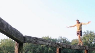 Equilibrist