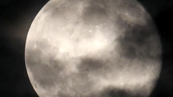 Détail pleine lune — Video