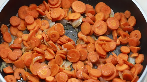 Cooking carrots — Stock Photo, Image