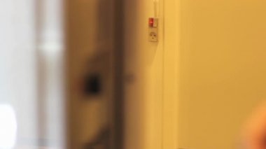 yemek ve su makinesi