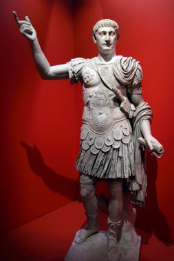 oude Romeinse standbeeld