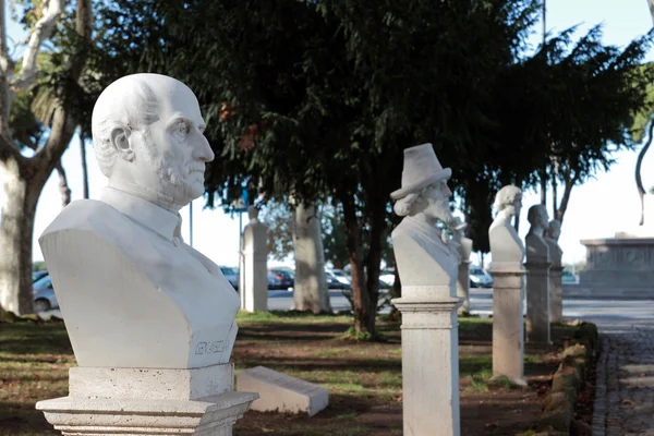 Statues of Italian patriots — Stock Photo, Image