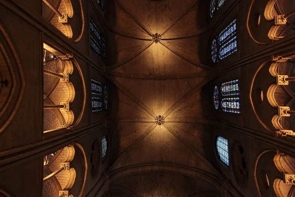 Gothic cathedral ceiling in Paris — Stock Photo, Image