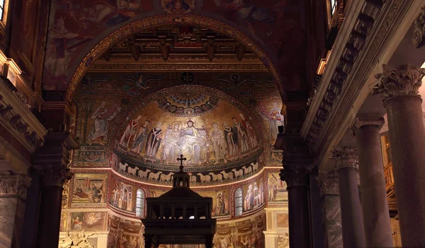 "Corontación del ábside de la Virgen de Santa María en Trastever — Foto de Stock