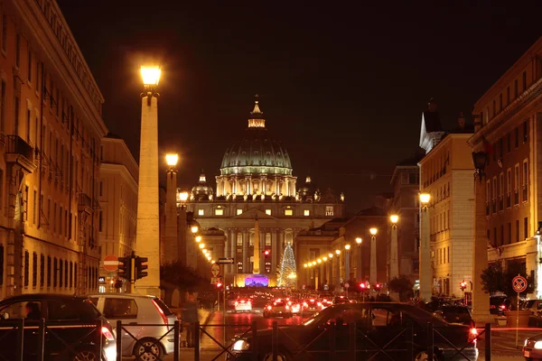 Saint Peter Dome at Night — Stock Photo, Image
