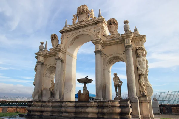 Итальянский фонтан — стоковое фото