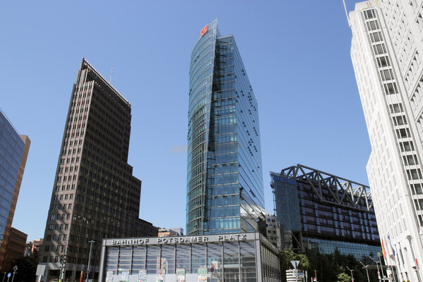 modern buildings in postdamer platz